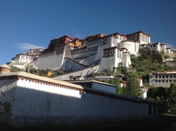 拉薩は中国？ チベッット巡礼